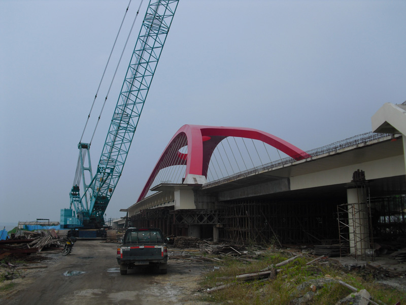 北海高德港大橋(16) - 廣西三象建筑安裝工程有限公司 www.www.cxyhslwjc.cn